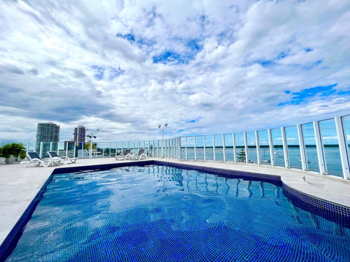Ocean View 2br And *