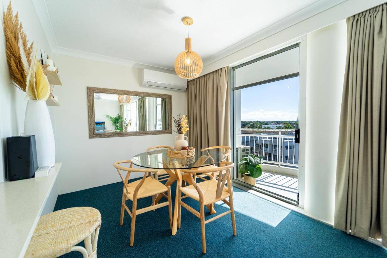 Ocean View 2br And * Gold Coast